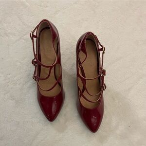 Colin Stuart Red Patent Leather 3 Strap Almond Toe 4 Inch Pumps Heels - Size 8.5